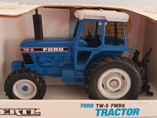 Ford fwda 1 32 ertl - ford,