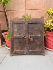 Antica vecchia porta finestra