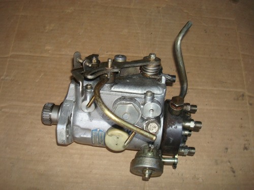 Pompa iniezione diesel pegeout - pompa,