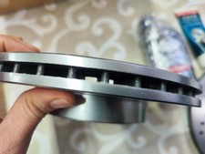 dischi freni anteriori  baffati