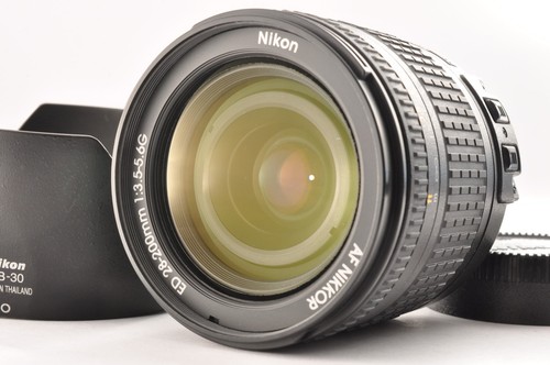 Quasi mint nikon - af, nikkor