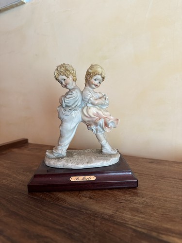 Merli statuina in - merli,