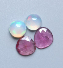 Opale e tormalina pietra