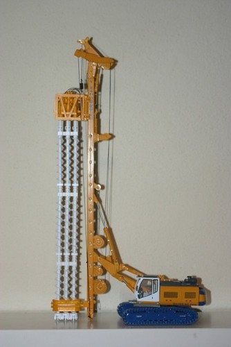 Bauer bg24 mip liebherr - bauer, 1:50