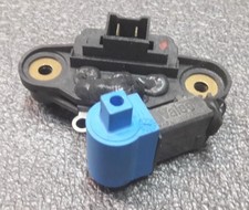 NC989 REGOLATORE TENSIONE