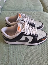 Nike Dunk Low Scarpe Sportive per Uomo - White/Black-White, EU 42,5