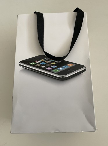 Vintage apple iphone 2nd - apple,