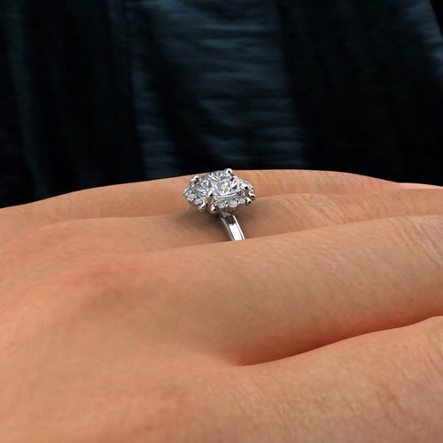 Anello donna con diamanti