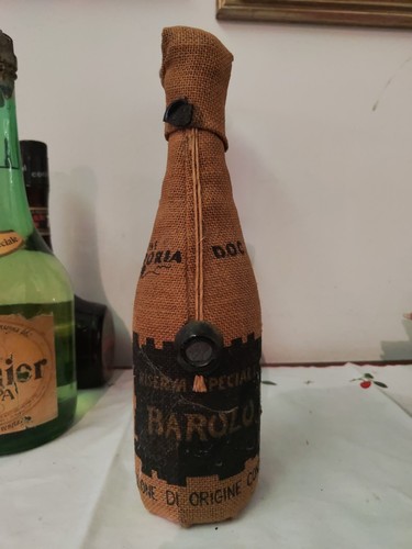 Vino barolo villadoria riserva - barolo,