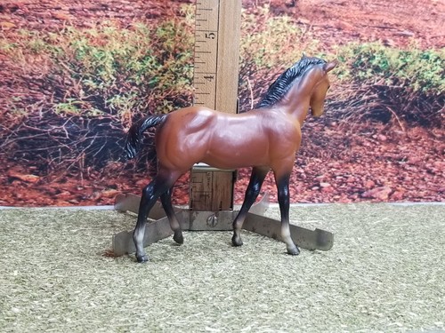 Breyer bay classic quarter - breyer,