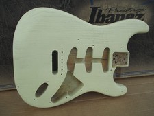CORPO FENDER STRATOCASTER USA