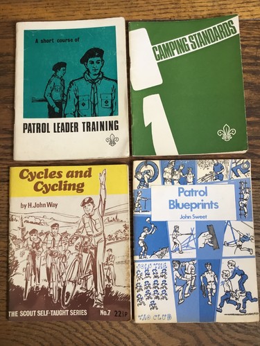 Scout booklets patrol - scout,