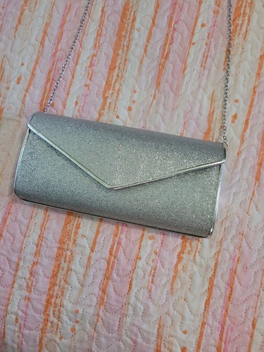 Pochette argentata glitterata