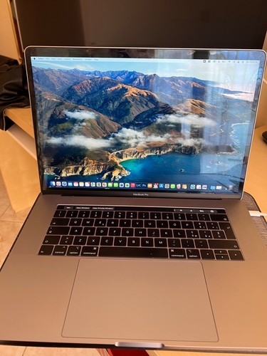 Macbook pro 2018 6 - 15,
