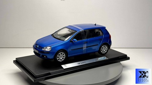 Welly volkswagen golf 5 - 1/18,
