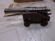 Vecchio cannone vintage CVA Ironsides, modello CN803, calibro .45