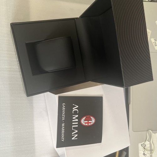 Scatola del milan - scatola,