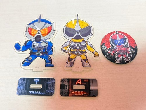 Kamen rider accel - w, di