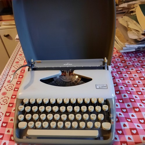 Macchina scrivere portatile - macchina,