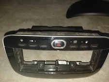 Vano Radio Fiat Grande Punto 2013