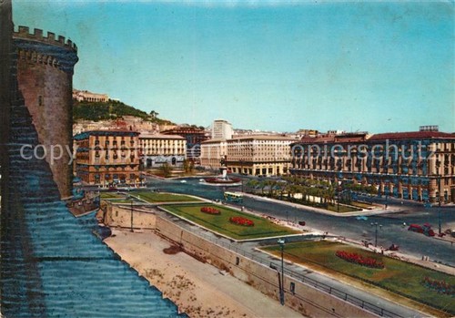 Napoli piazza municipio - piazza,