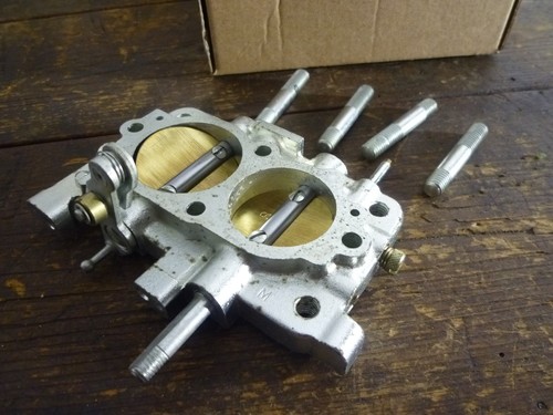 Flangia carburatore mercedes - flangia,