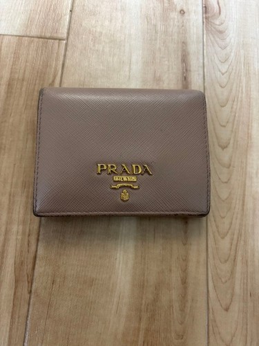 Prada saffiano pelle beige - prada,