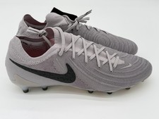 Men’s Size 9.5 - Nike