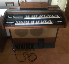 Organo elettrico vintage doppia tastiera Farfisa
