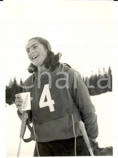 1950 ca SWITZERLAND Campionati SCI ALPINO Micheline MOILLEN dopo una gara *Foto
