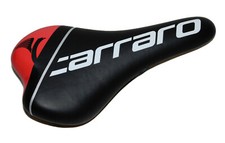 Carraro bicicletta bici da corsa MTB mountain bike sella bicicletta giovane nero rosso
