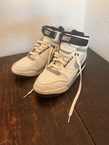 Nike air revolution high - 🔥,