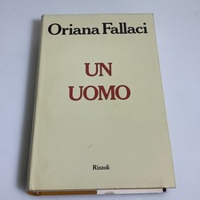 Un uomo romanzo biografico su