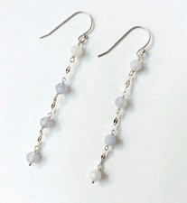 Orecchini in argento 925 e pietre con tanzanite naturale sfaccettata da 4 mm