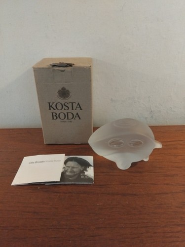 Kosta boda car toons - car,