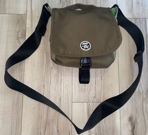 Crumpler four million dollar - four,