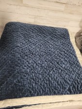 Trapunta in velluto punto