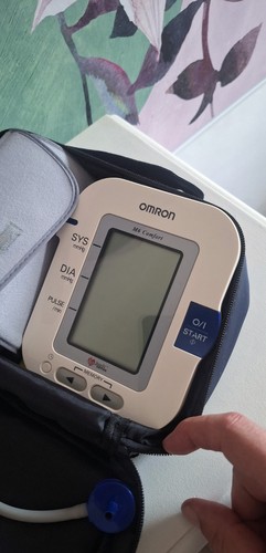 Nuovo modello omron comfort - nuovo,