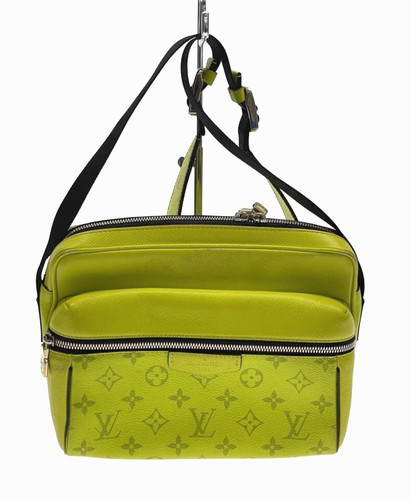 Louis vuitton outdoor - louis,