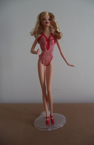 Barbie model muse caucasica - model,