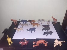 Lotto 17 pupazzi Disney