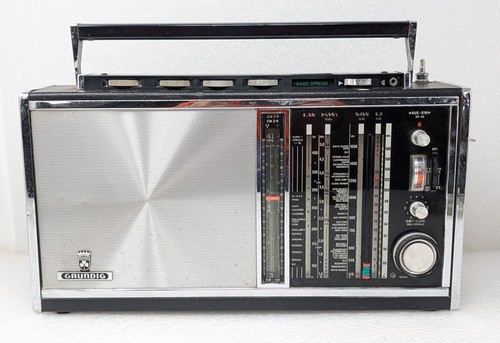 Radio grundig satellit - satellit, 6001