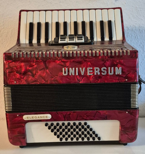 Fisarmonica universum elegance - universum,