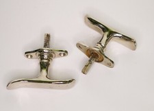 MANIGLIE PER FINESTRE