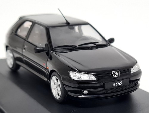 Modellino auto solido - modellino, 1/43