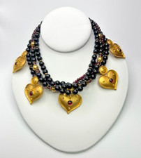 Collana Leslie Block