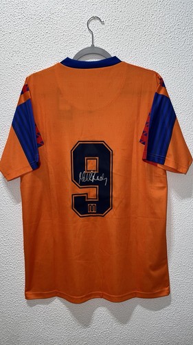 Michael laudrup signed - laudrup,