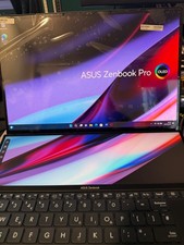 ASUS Zenbook Pro Duo UX8402Z -