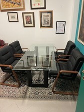 tavolo ufficio con annesse 4 sedie