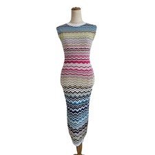 Abito senza maniche in maglia